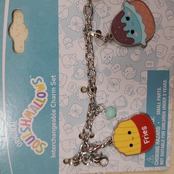 Original Squishmallows bracelet with interchangeable charms set NEW - Picture 2 of 3